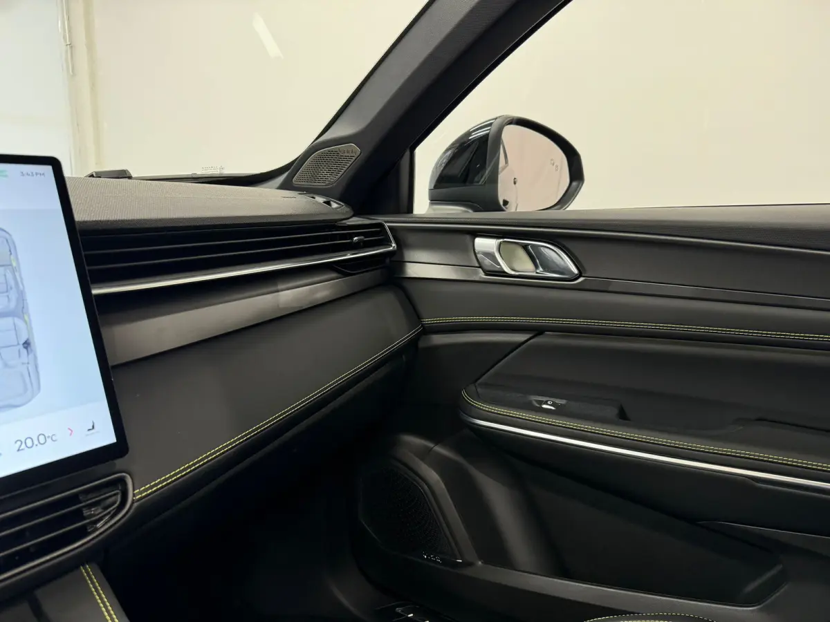 1.5 More | 360 Camera | Panormadak | Apple Carplay/Android Auto | Stuur+Stoelverwarming |