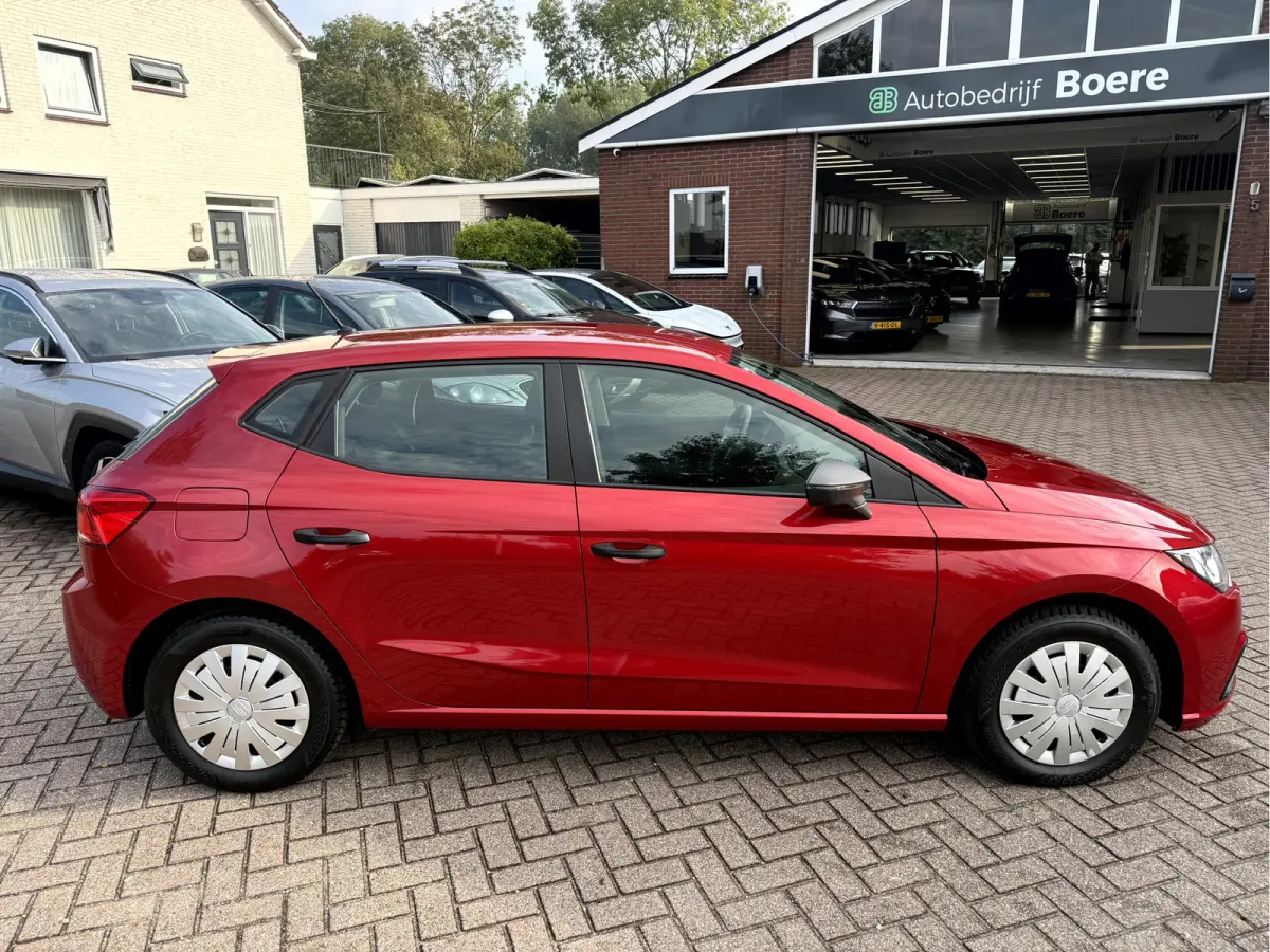 1.0 MPI Reference Airco, Stoelverwarming, Cruise Controll