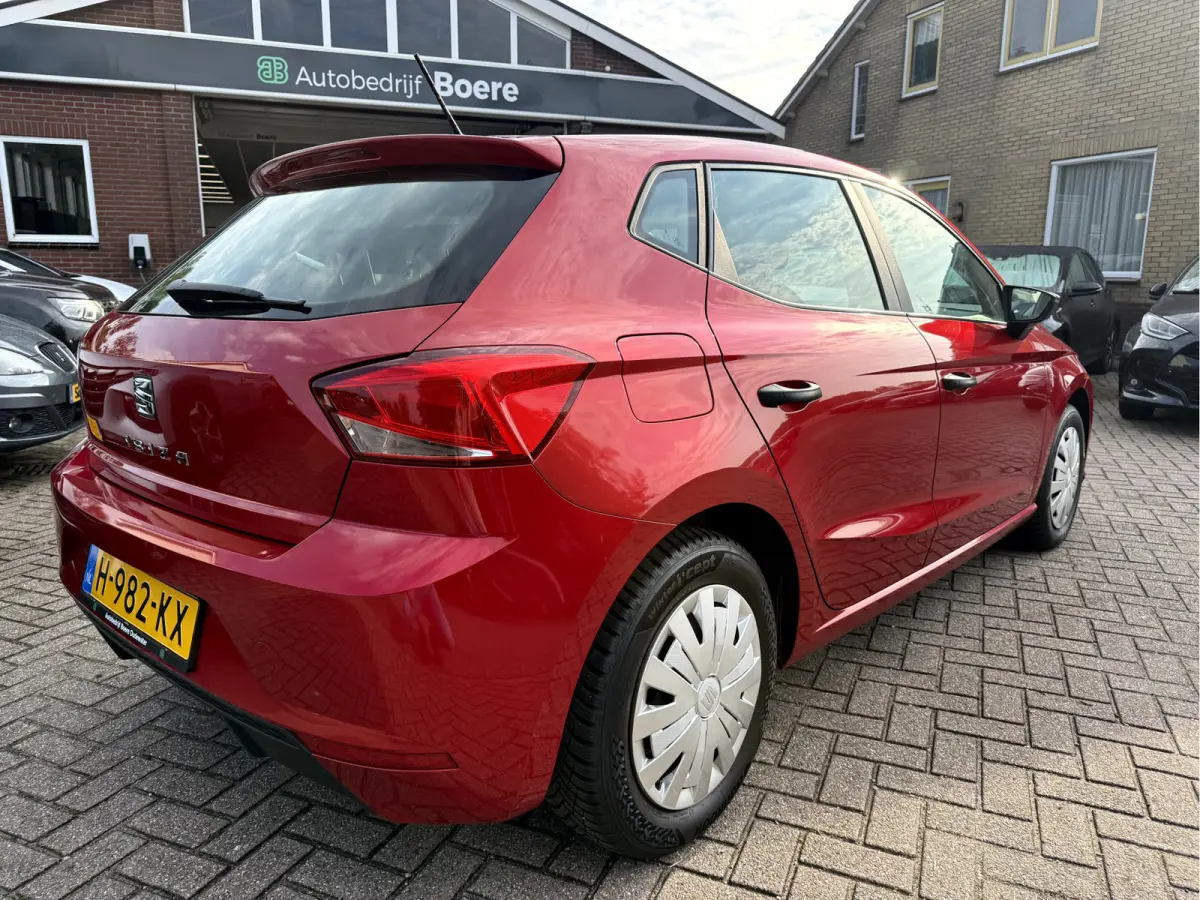 1.0 MPI Reference Airco, Stoelverwarming, Cruise Controll
