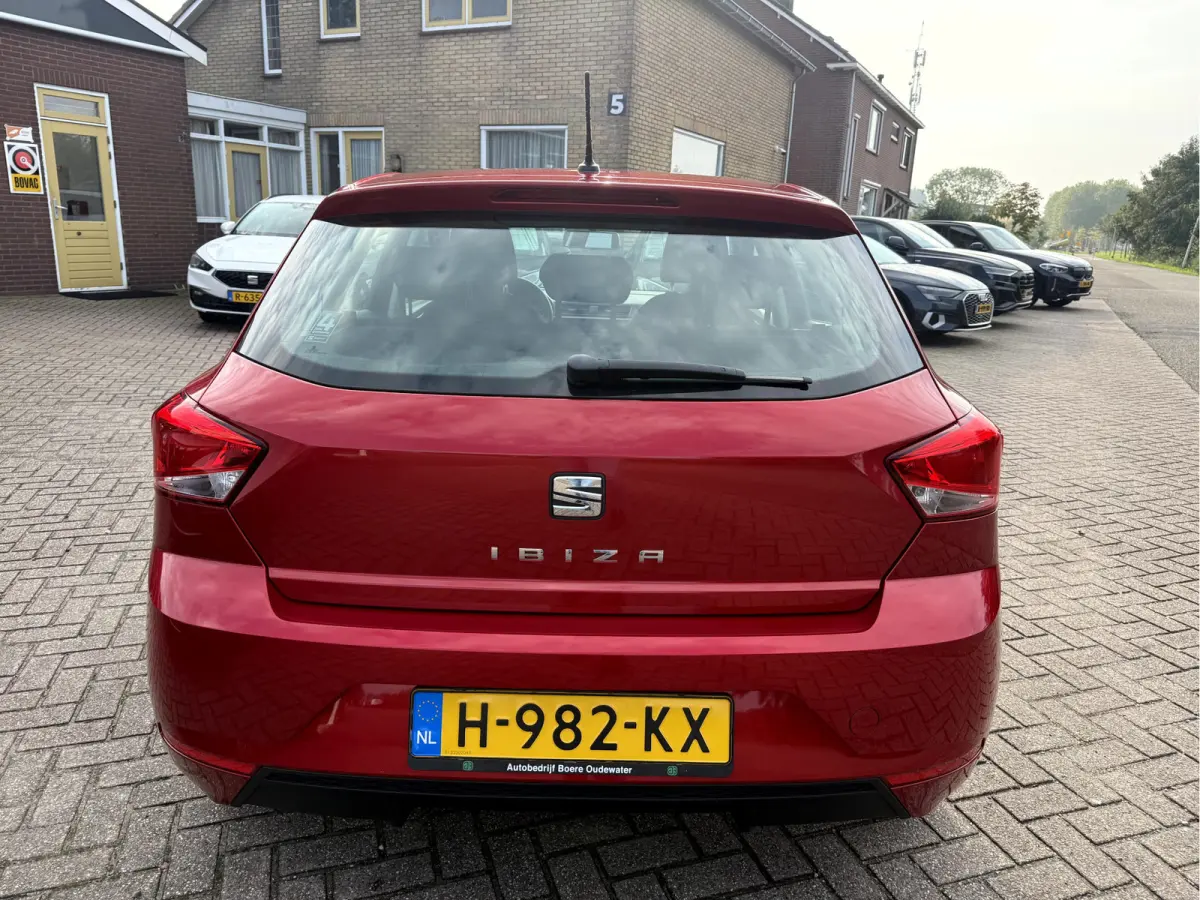 1.0 MPI Reference Airco, Stoelverwarming, Cruise Controll