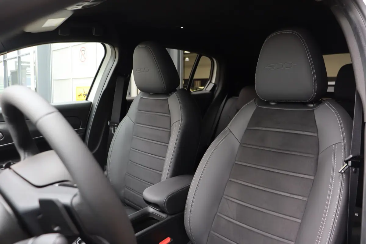 1.2 Hybrid Sport 145PK / 2+6 Jaar Garantie / Voorraad Nieuw / Korting