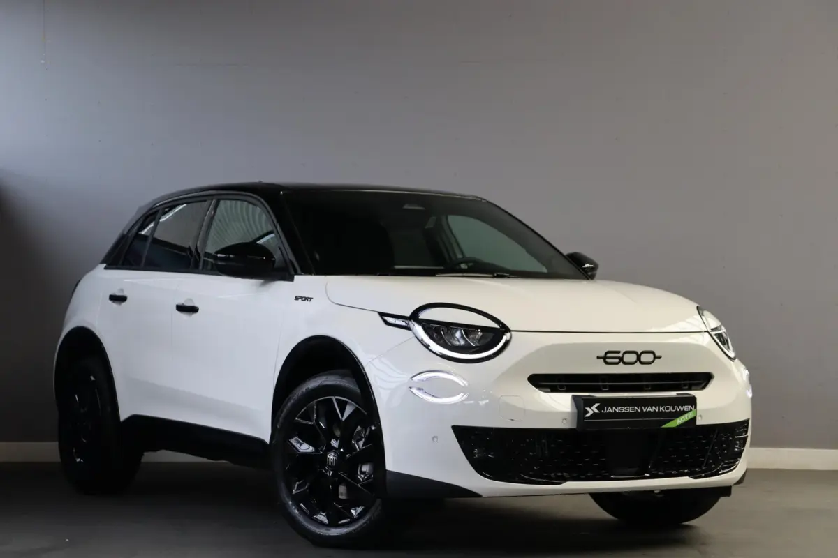 1.2 Hybrid Sport 145PK / 2+6 Jaar Garantie / Voorraad Nieuw / Korting