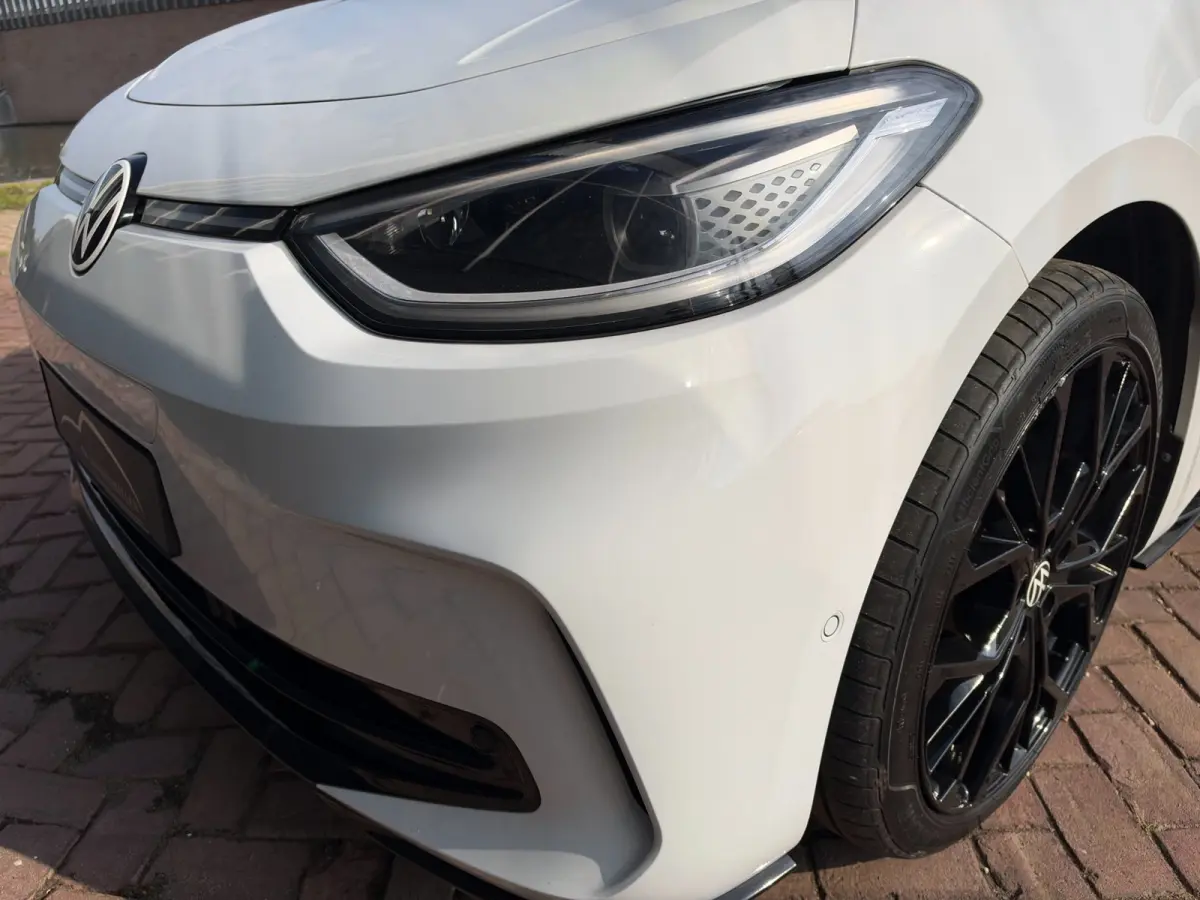 First Max 58 kWh **PANODAK+LANE ASSIST+CAMERA+HEAD UP+MASSAGE STOELEN+CARPLAY**