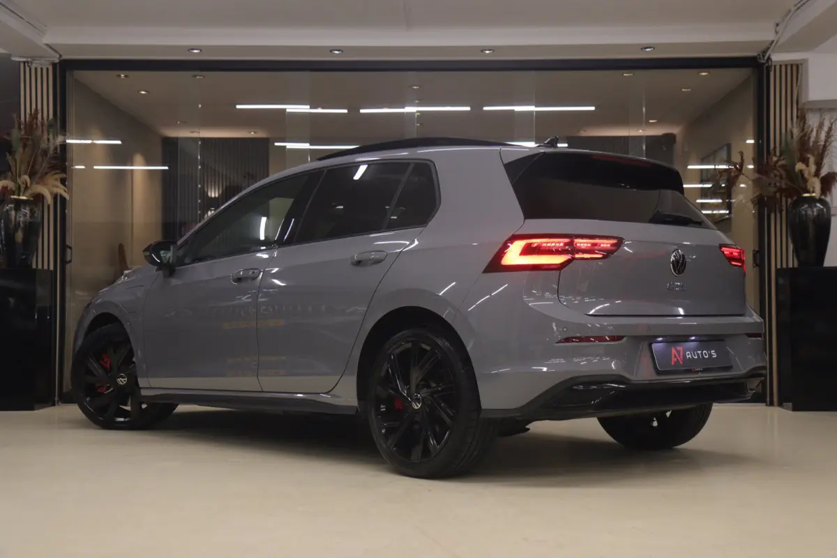 1.4 eHybrid GTE BLACKSTYLE/PANO/CARPLAY/SFEERVER/VOL