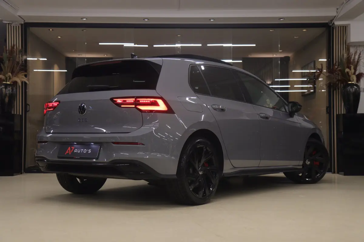 1.4 eHybrid GTE BLACKSTYLE/PANO/CARPLAY/SFEERVER/VOL
