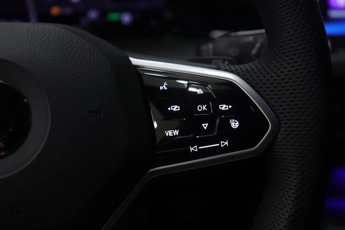 1.4 eHybrid GTE BLACKSTYLE/PANO/CARPLAY/SFEERVER/VOL