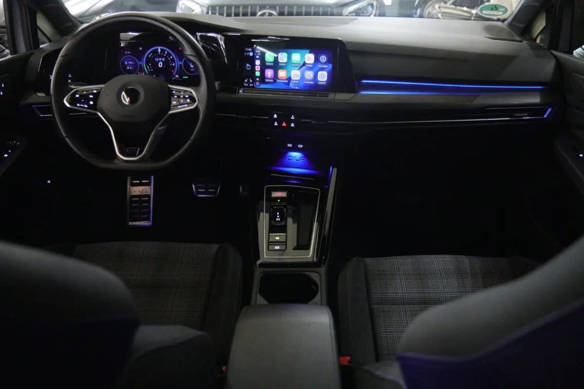 1.4 eHybrid GTE BLACKSTYLE/PANO/CARPLAY/SFEERVER/VOL