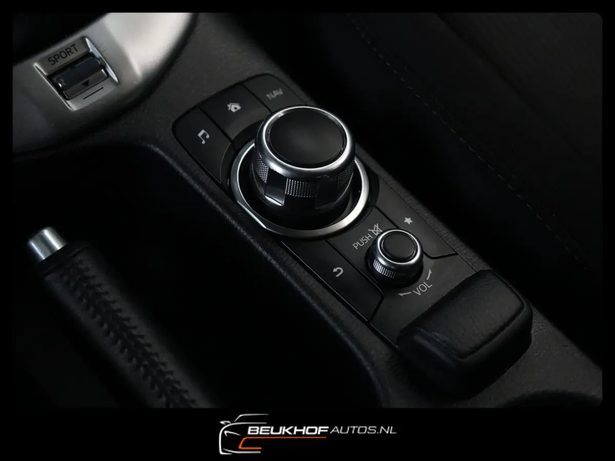 2.0 SkyActiv-G 120 Automaat Stoelverwarming Cruis