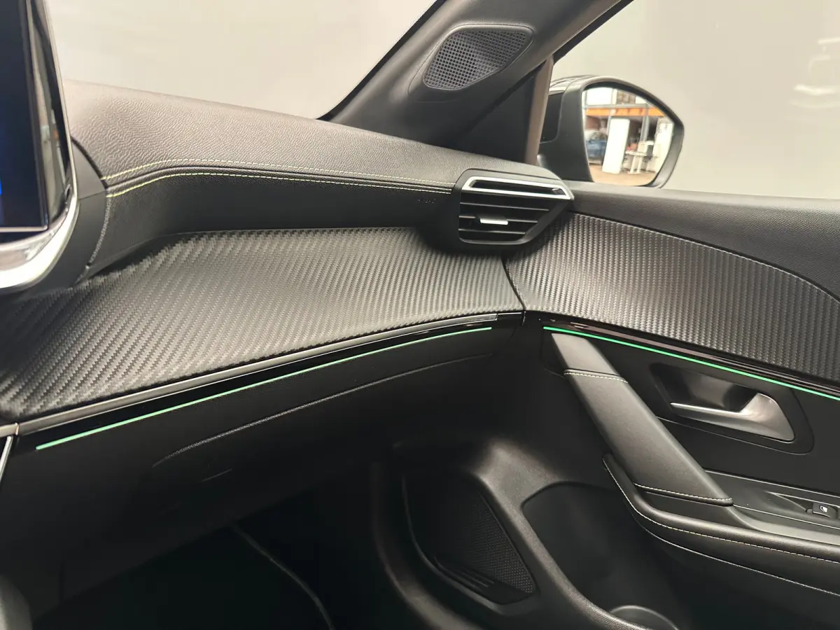 EV GT Pack 50 kWh Adaptieve Cruise | Stoelverwarming | Camera | Parkeersensoren Rondom | Carplay | Digitaal Dashboard | Achteruitrijcamera | Airco (automatisch) | Apple Carplay/Android Auto|