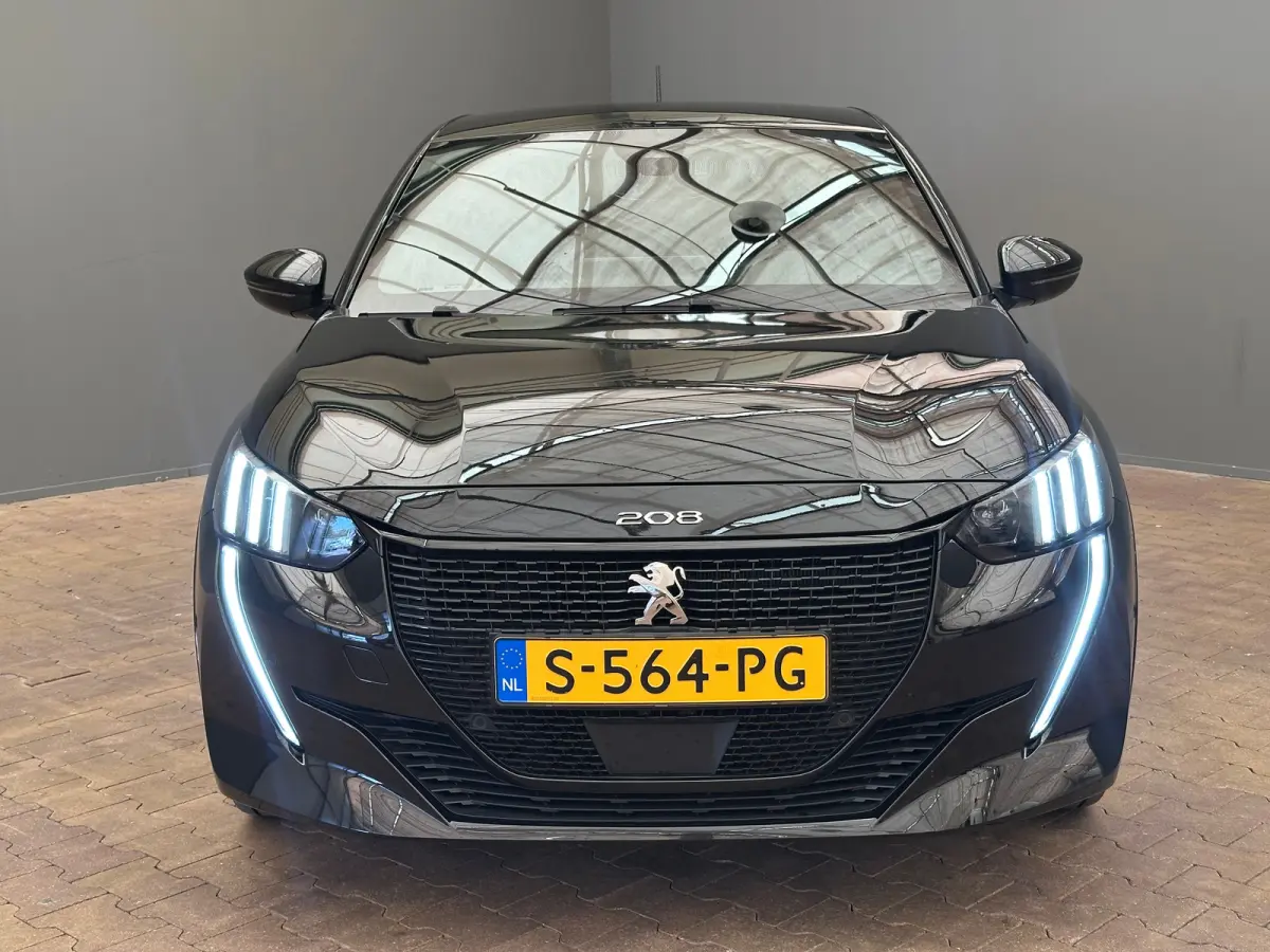 EV GT Pack 50 kWh Adaptieve Cruise | Stoelverwarming | Camera | Parkeersensoren Rondom | Carplay | Digitaal Dashboard | Achteruitrijcamera | Airco (automatisch) | Apple Carplay/Android Auto|