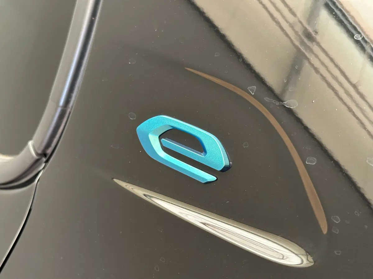 EV GT Pack 50 kWh Adaptieve Cruise | Stoelverwarming | Camera | Parkeersensoren Rondom | Carplay | Digitaal Dashboard | Achteruitrijcamera | Airco (automatisch) | Apple Carplay/Android Auto|