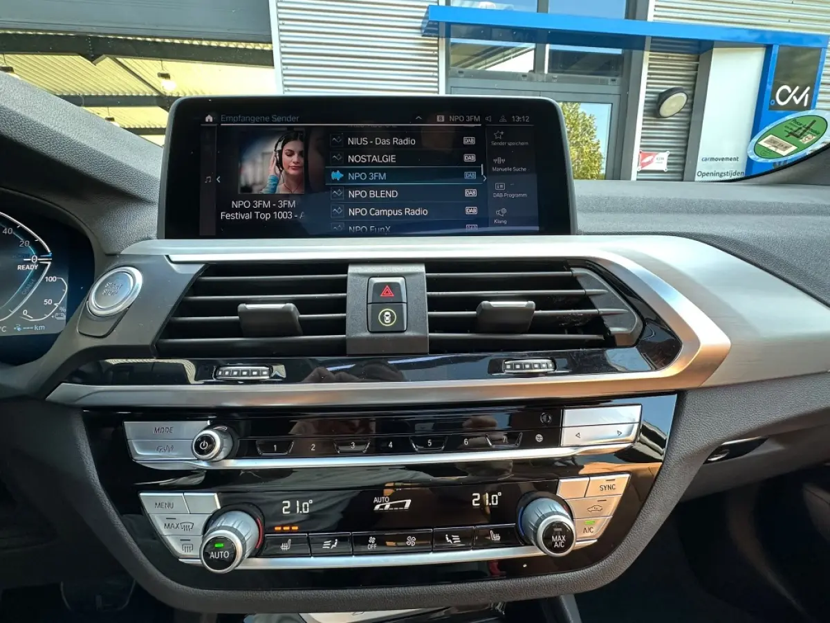 xDrive30e I M-Pakket I Pano I Leder I Head-Up I H&K I Dealer onderh.