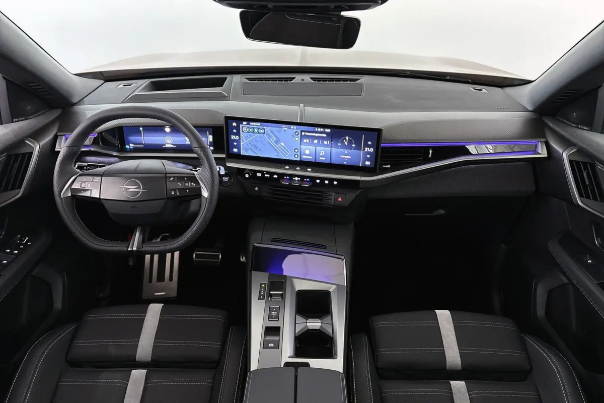 1.6 Turbo Plug-in-Hybrid GS Pano Nappa Leder Trekhaak Stoelventilatie