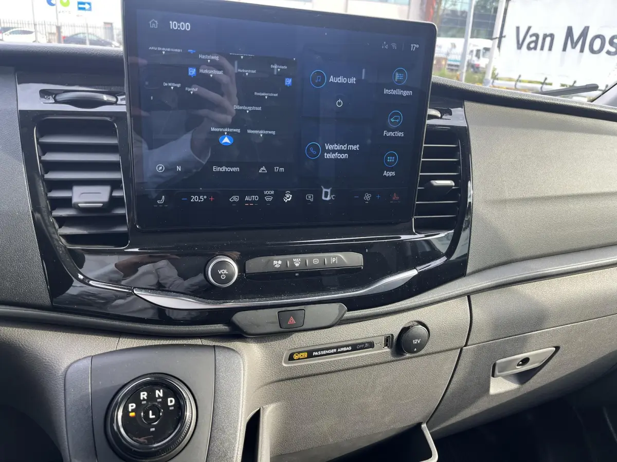 350 L3H2 Trend 68 kWh | Bliz | Achteruitrijdcamera | Navigatie | Adaptieve Cruise Control | Elektrisch Verstelbare Bestuurdersstoel |
