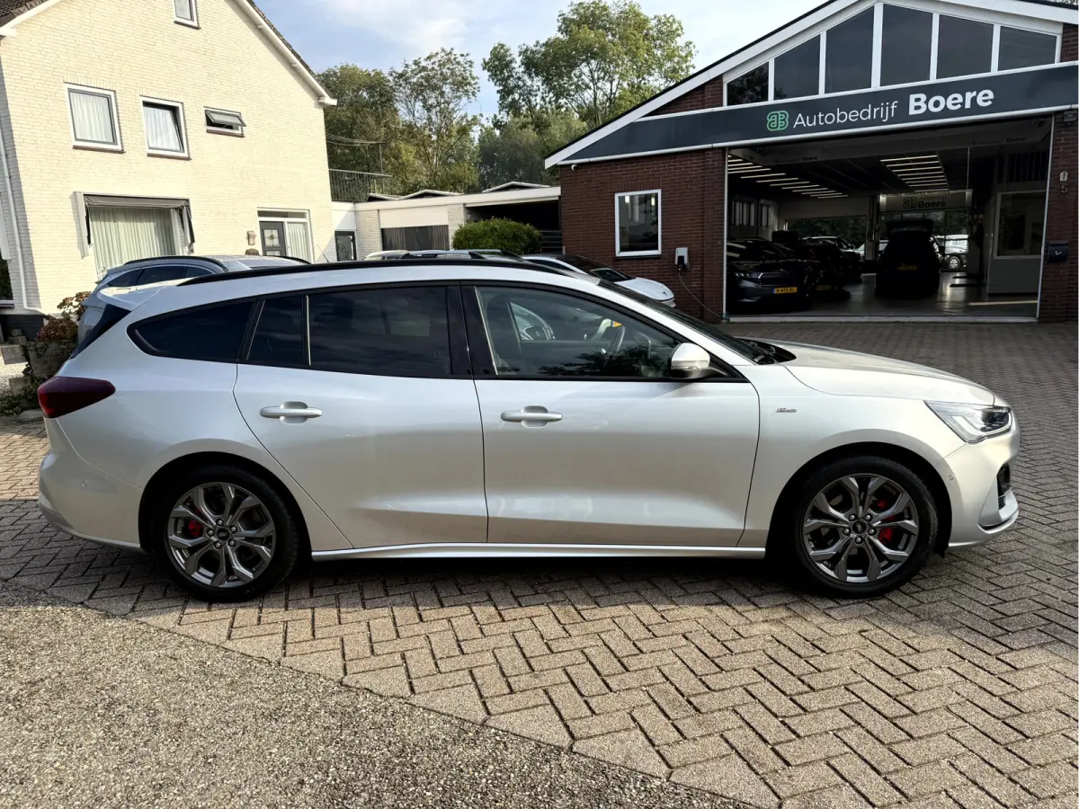 1.0 EcoBoost Hybrid ST Line X Winterpakket, Camera, 17''Lmv