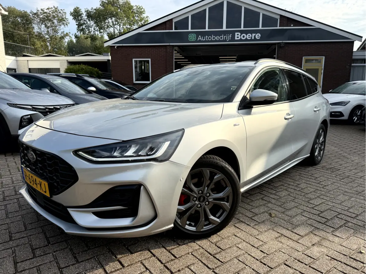 1.0 EcoBoost Hybrid ST Line X Winterpakket, Camera, 17''Lmv