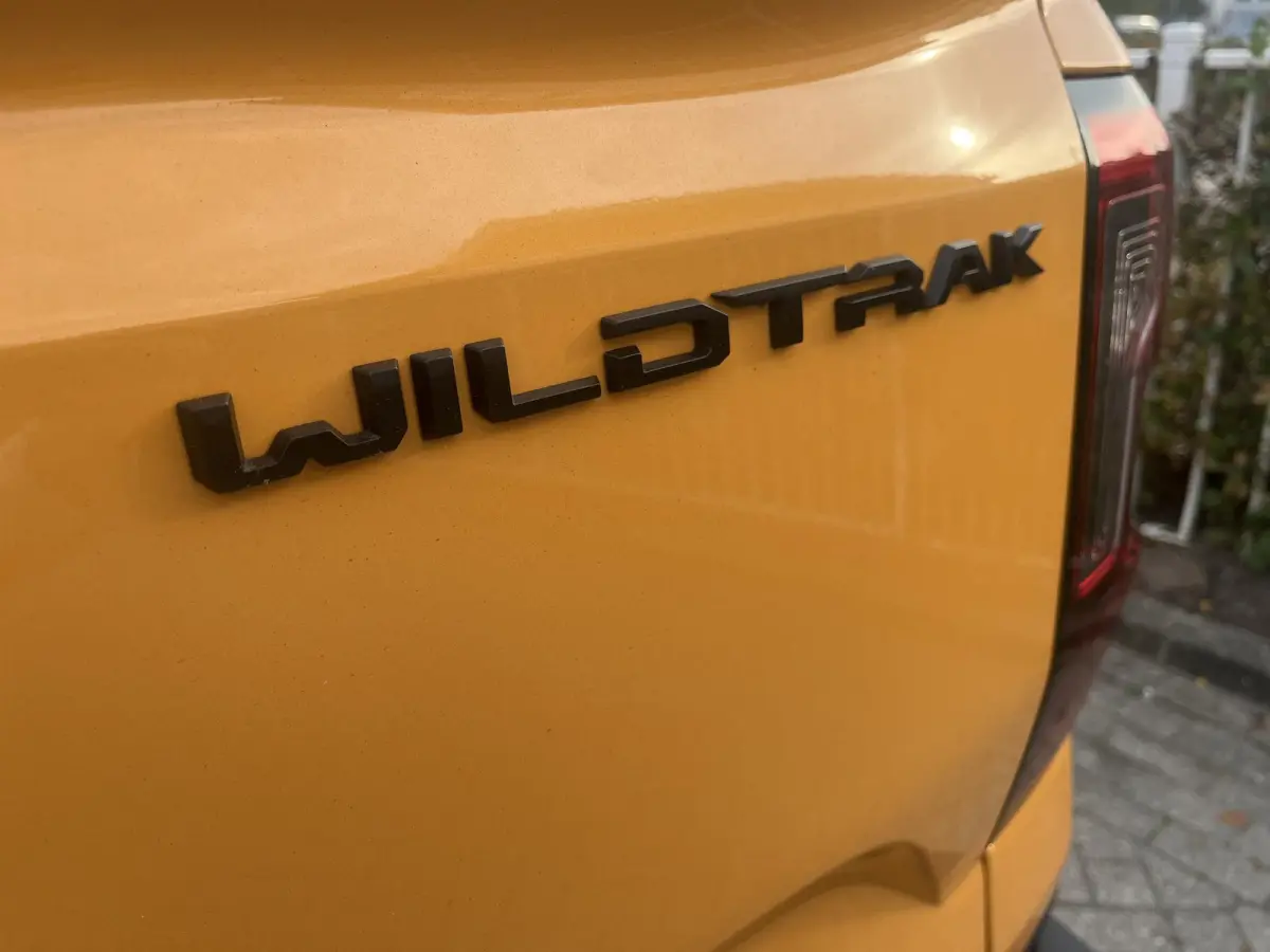 Plug in hybrid Wildtrak Double Cab 2.3 PHEV | Trekhaak | Cargo Area Pack | 4-wiel aandrijving | 3500kg trekgewicht |