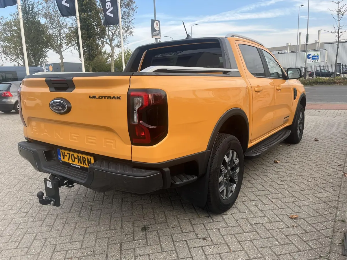 Plug in hybrid Wildtrak Double Cab 2.3 PHEV | Trekhaak | Cargo Area Pack | 4-wiel aandrijving | 3500kg trekgewicht |
