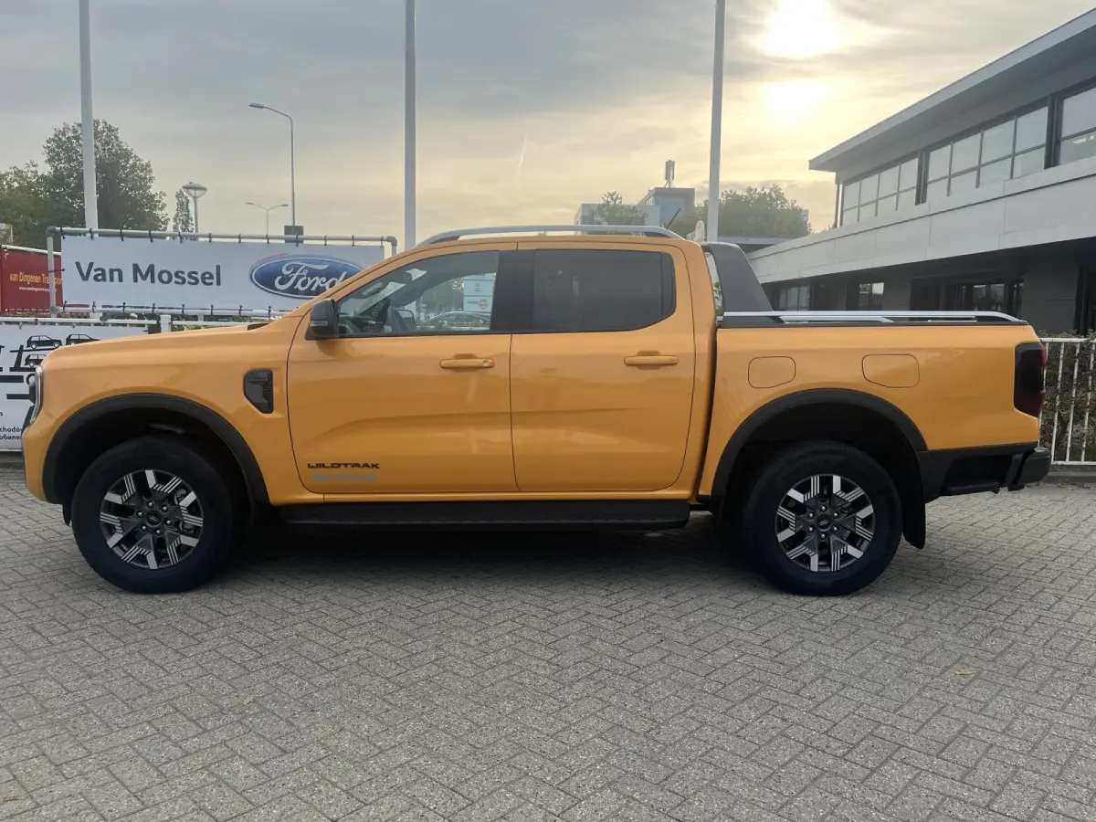 Plug in hybrid Wildtrak Double Cab 2.3 PHEV | Trekhaak | Cargo Area Pack | 4-wiel aandrijving | 3500kg trekgewicht |