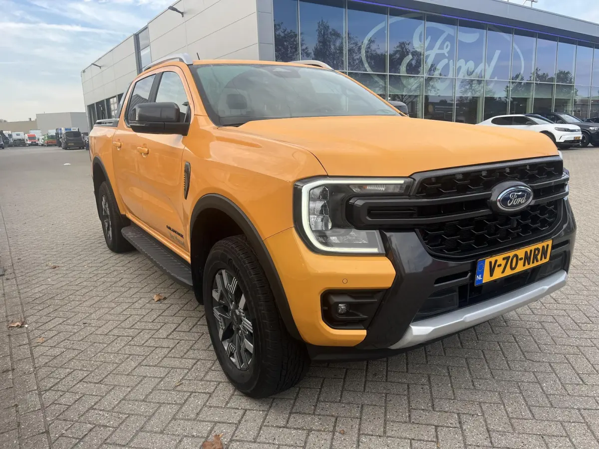 Plug in hybrid Wildtrak Double Cab 2.3 PHEV | Trekhaak | Cargo Area Pack | 4-wiel aandrijving | 3500kg trekgewicht |