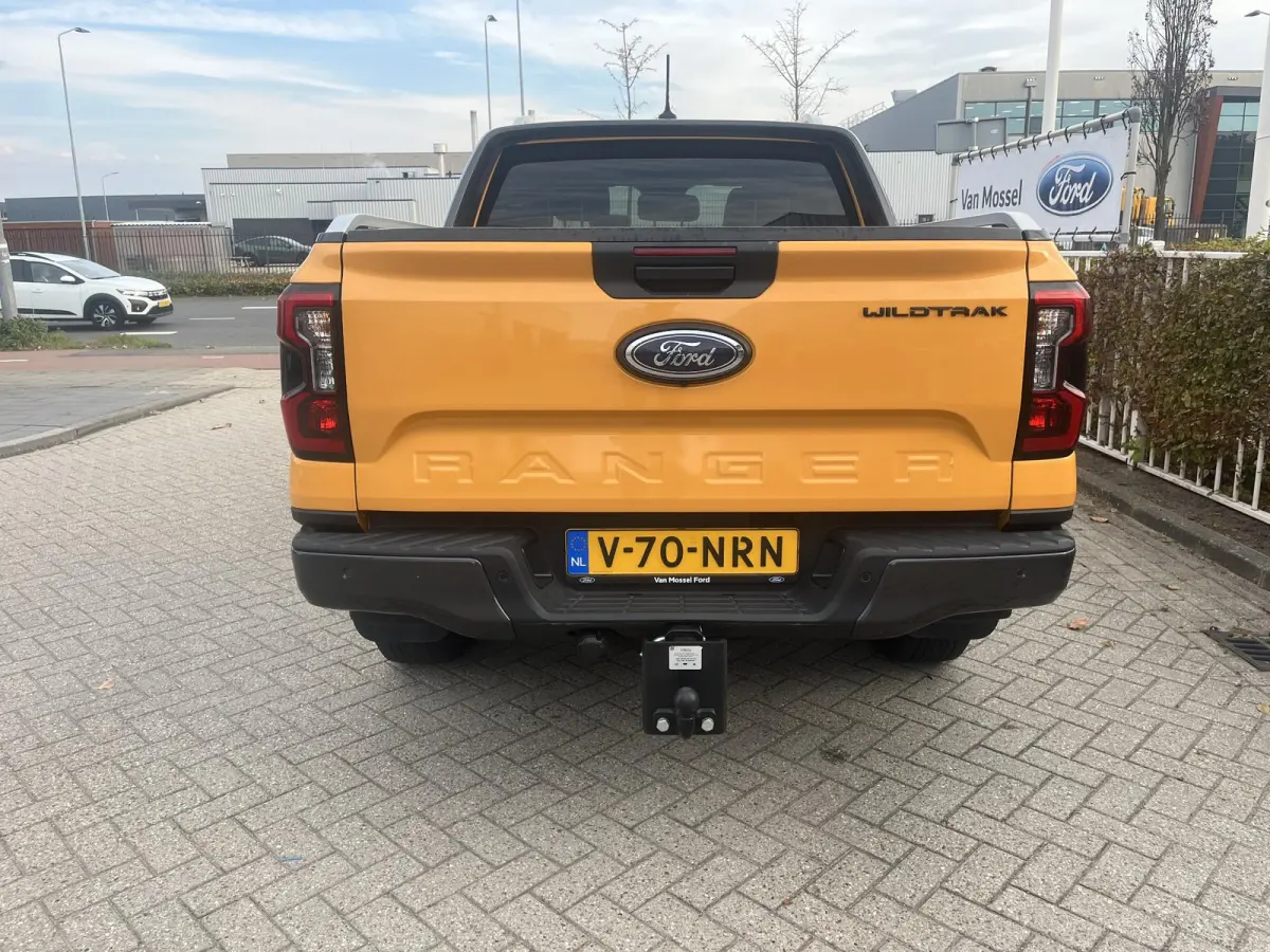 Plug in hybrid Wildtrak Double Cab 2.3 PHEV | Trekhaak | Cargo Area Pack | 4-wiel aandrijving | 3500kg trekgewicht |
