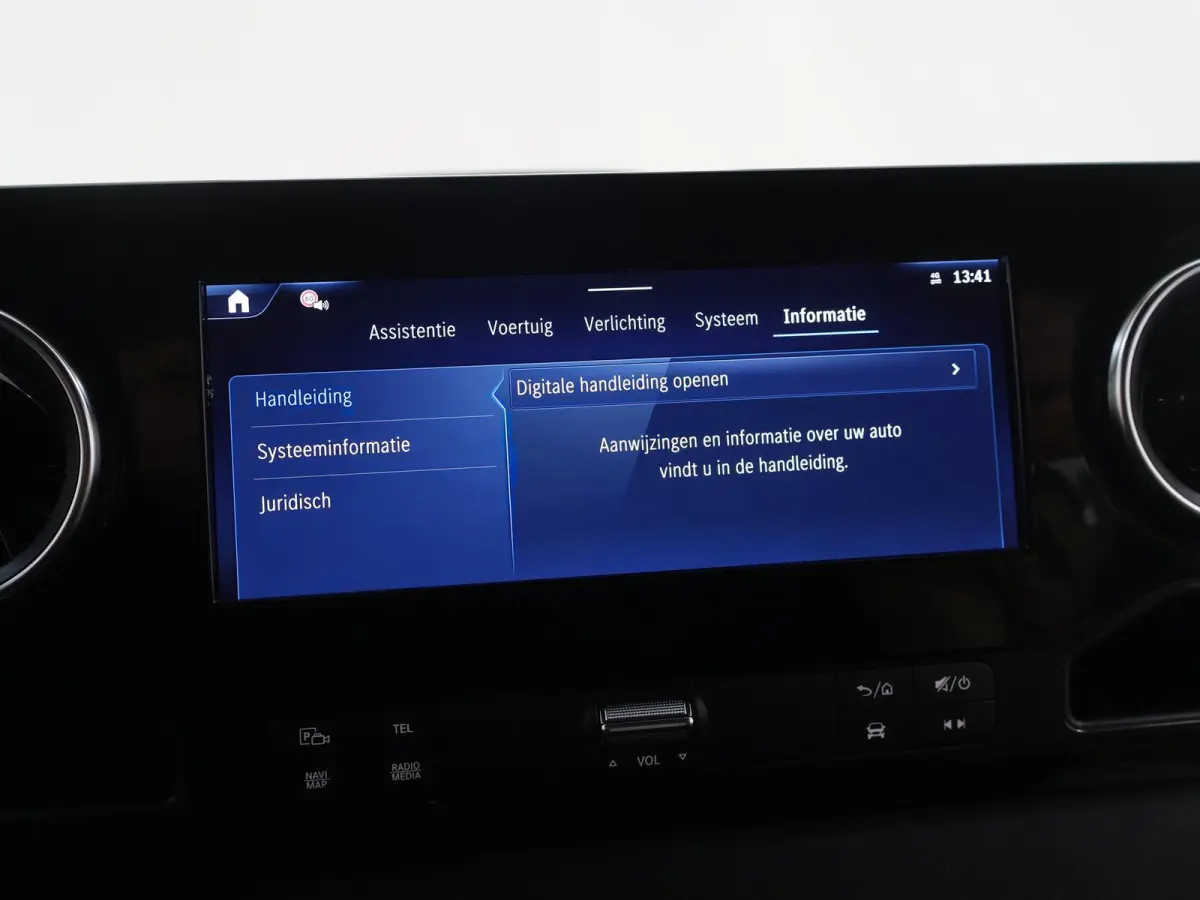 317 CDI | AUT. | L3 H2 | DISTRONIC PLUS | 3-ZITS | SCHUIFDEUR L+R | NAVIGATIE | PARKEERCAMERA | CERTIFIED