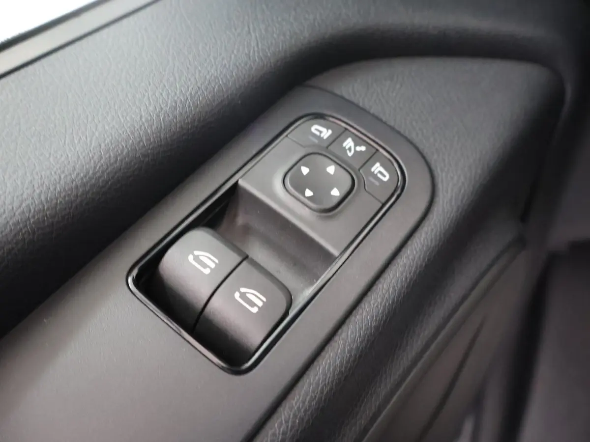 317 CDI | AUT. | L3 H2 | DISTRONIC PLUS | 3-ZITS | SCHUIFDEUR L+R | NAVIGATIE | PARKEERCAMERA | CERTIFIED