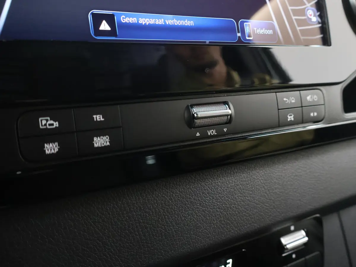 317 CDI | AUT. | L3 H2 | DISTRONIC PLUS | 3-ZITS | SCHUIFDEUR L+R | NAVIGATIE | PARKEERCAMERA | CERTIFIED