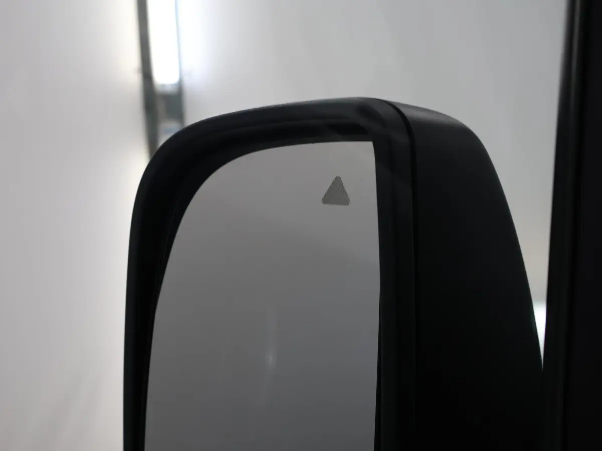 317 CDI | AUT. | L3 H2 | DISTRONIC PLUS | 3-ZITS | SCHUIFDEUR L+R | NAVIGATIE | PARKEERCAMERA | CERTIFIED