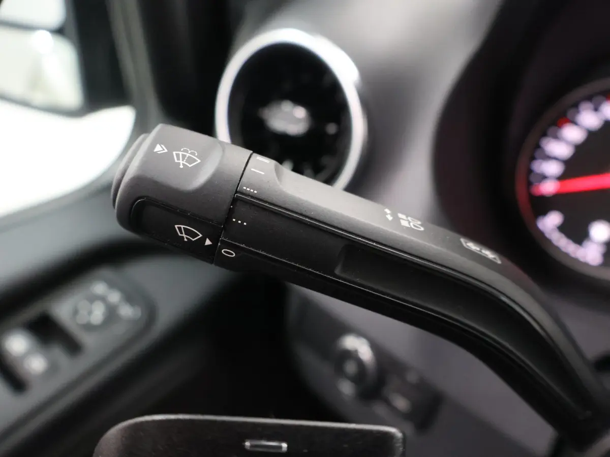 317 CDI | AUT. | L3 H2 | DISTRONIC PLUS | 3-ZITS | SCHUIFDEUR L+R | NAVIGATIE | PARKEERCAMERA | CERTIFIED