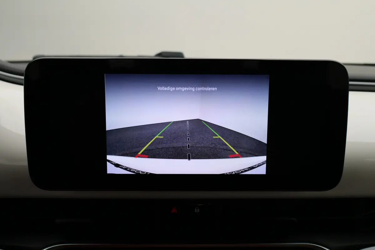 Icon 42 kWh Cabrio Virtual Cockpit, Camera, Cruise, Apple Carplay, Climate, Stoelverwarming, 16''