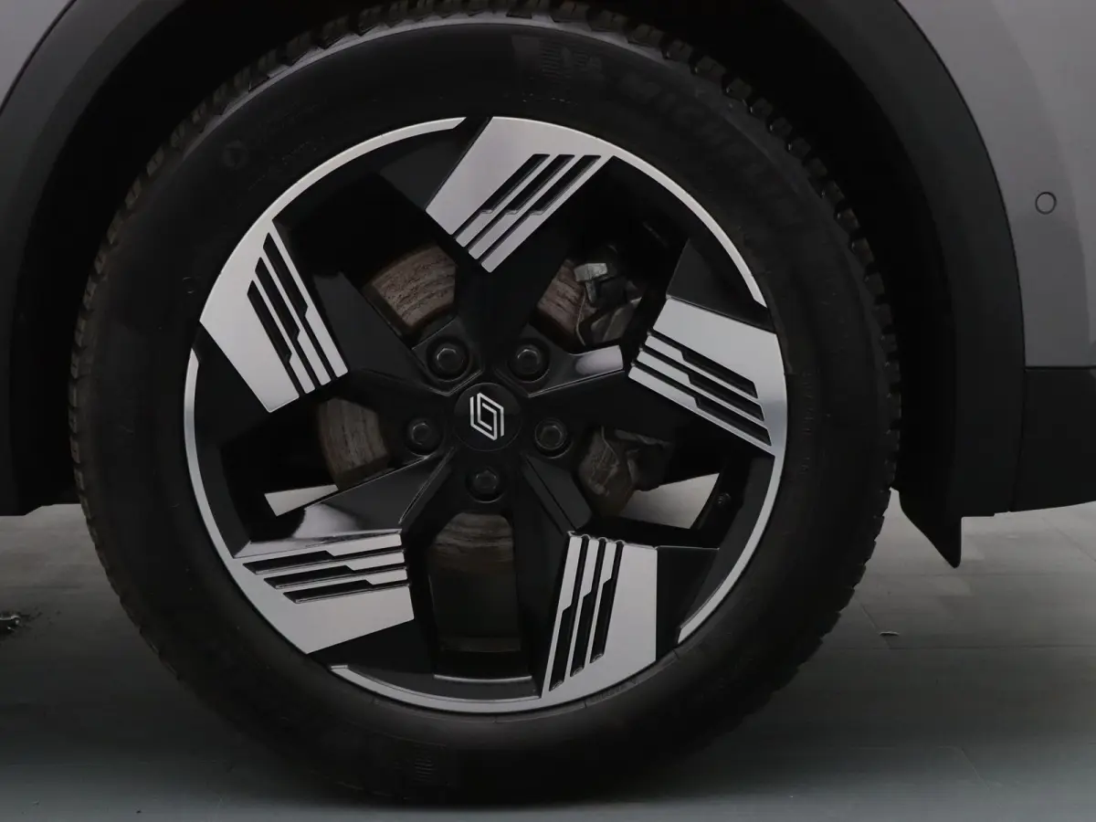 E-Tech full hybrid 160pk techno Cruise control adaptief