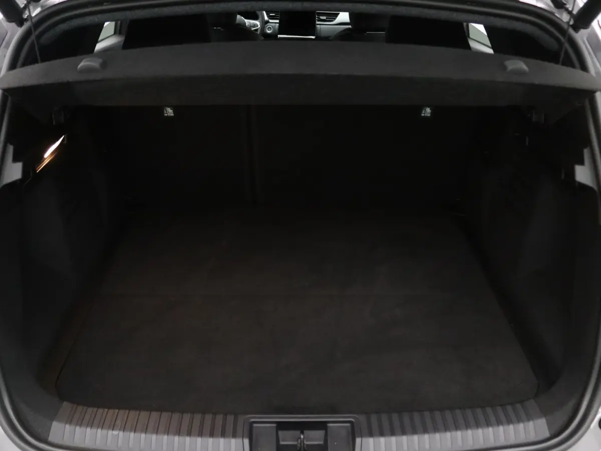 E-Tech full hybrid 160pk techno Cruise control adaptief