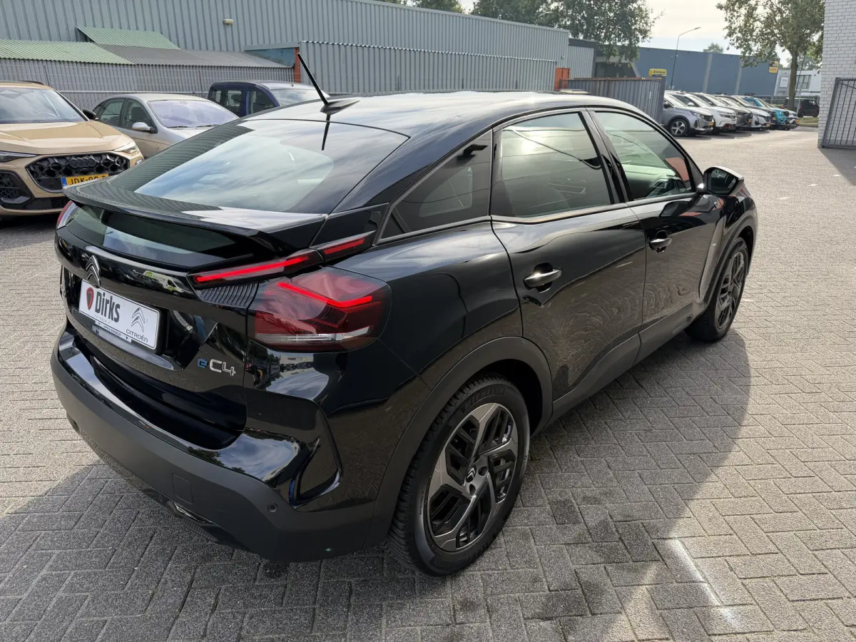 You 50 kWh (Camera - LED - Comfort Seats - Navigatie via APP - Automatische Airco - Apple Carplay)