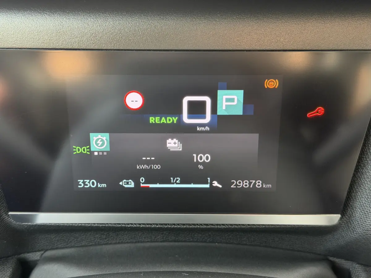 You 50 kWh (Camera - LED - Comfort Seats - Navigatie via APP - Automatische Airco - Apple Carplay)