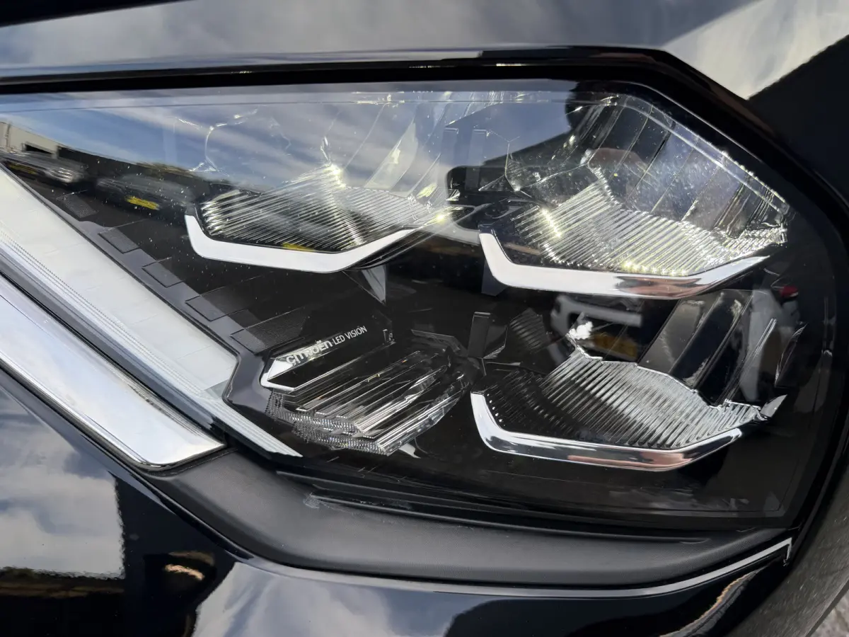 You 50 kWh (Camera - LED - Comfort Seats - Navigatie via APP - Automatische Airco - Apple Carplay)
