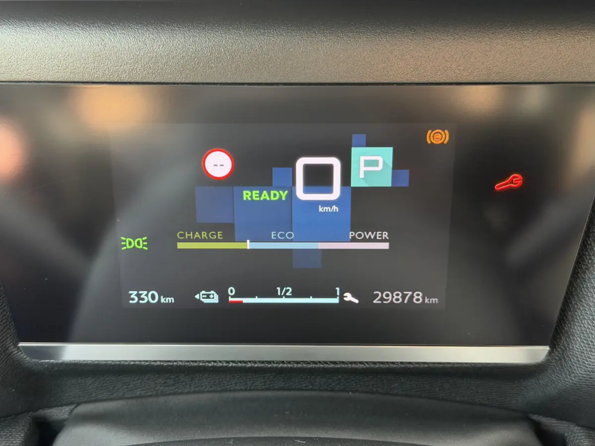 You 50 kWh (Camera - LED - Comfort Seats - Navigatie via APP - Automatische Airco - Apple Carplay)