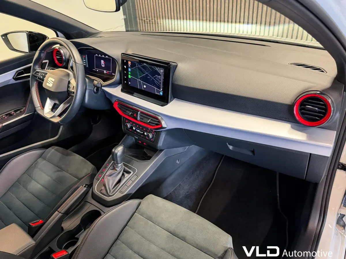1.5 TSI FR LED PANO BEATS CAM CARPLAY ALCANTARA