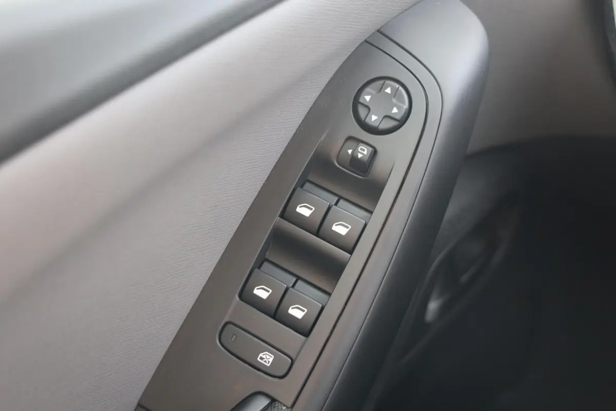 1.2 PureTech Business|7Persoons|Camera|Carplay|Clima|Cruise|Navi
