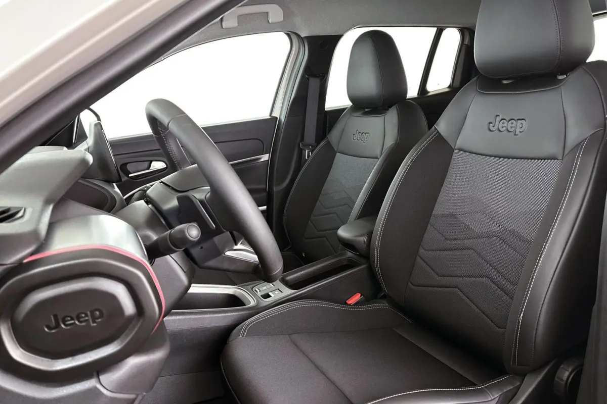 1.2 e-Hybrid Summit Adaptive Cruise Keyless JBL Full-LED