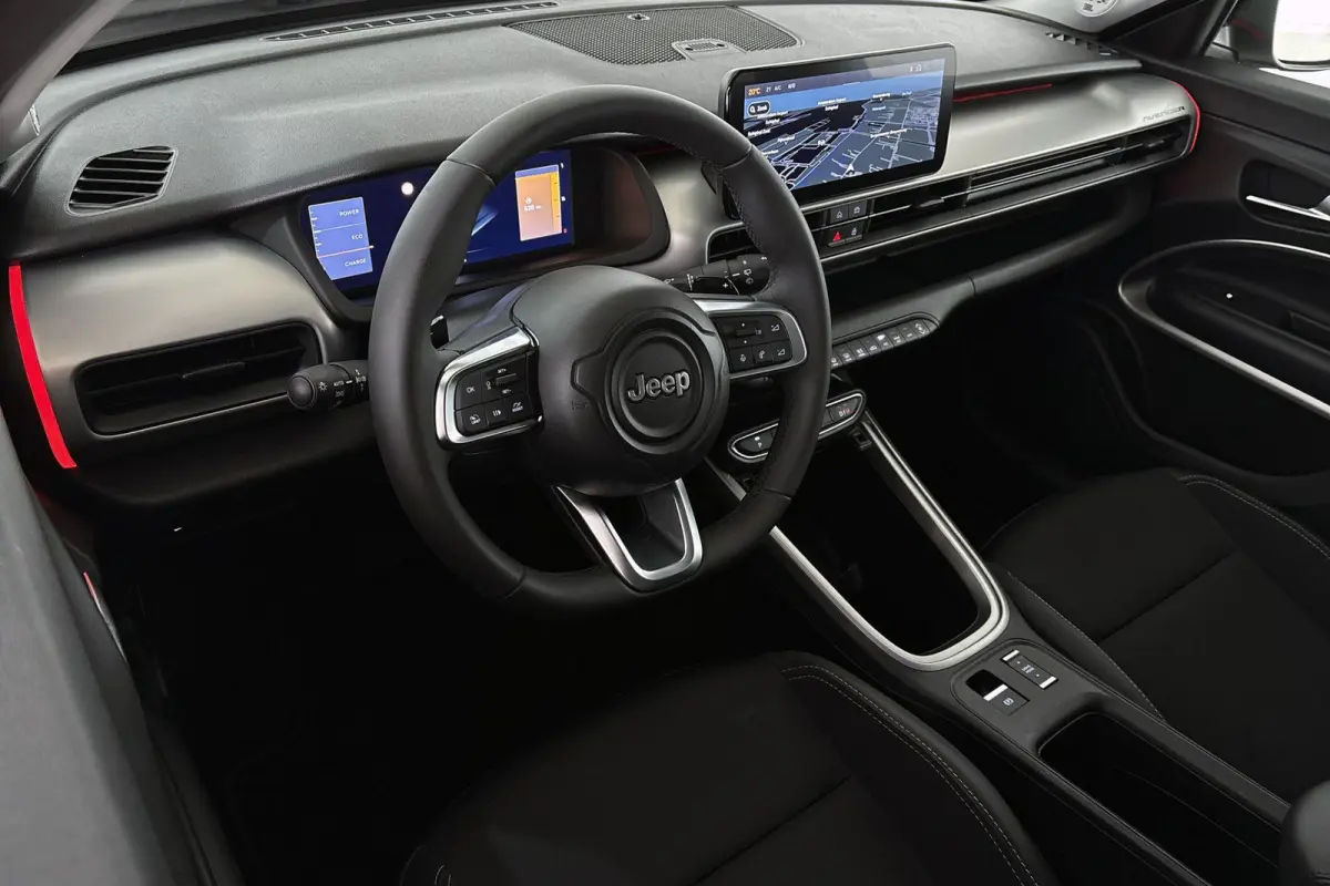 1.2 e-Hybrid Summit Adaptive Cruise Keyless JBL Full-LED