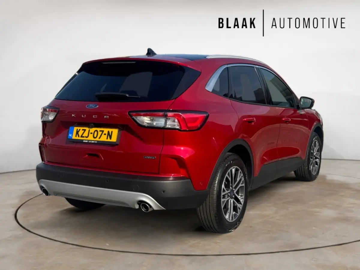 Ford Kuga 2.5 PHEV Titanium stoel/stuurverwarming | panoramadak