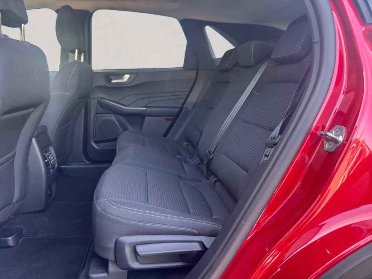 Ford Kuga 2.5 PHEV Titanium stoel/stuurverwarming | panoramadak