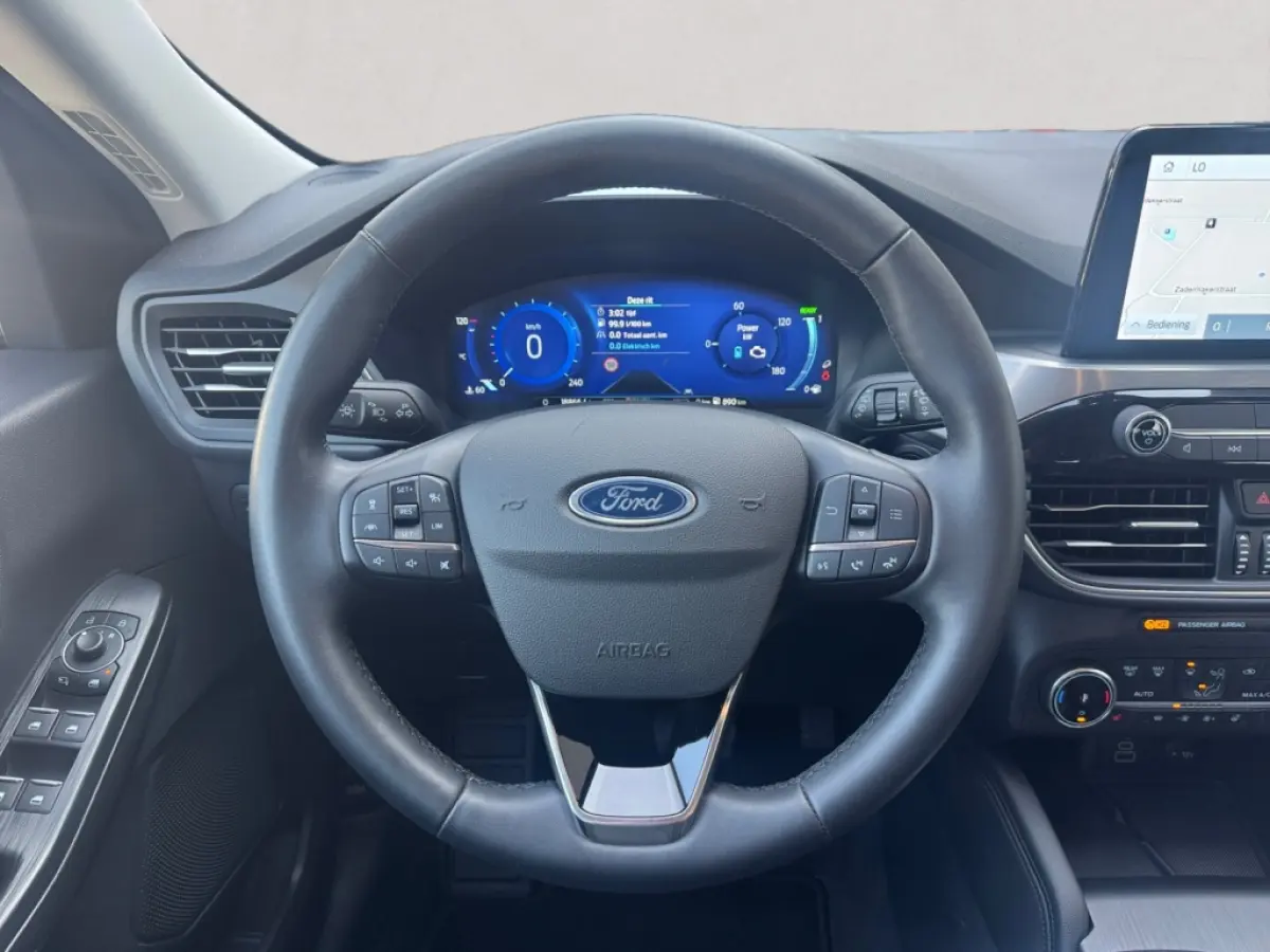 Ford Kuga 2.5 PHEV Titanium stoel/stuurverwarming | panoramadak