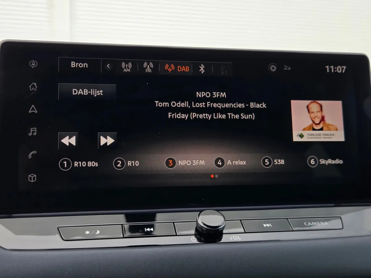 1.3 MHEV Xtronic Tekna design-pack Apple Carplay/Android Auto / Panoramadak / Cruise control adaptief met Stop&Go / Keyles entry/start / Airco (automatisch) /