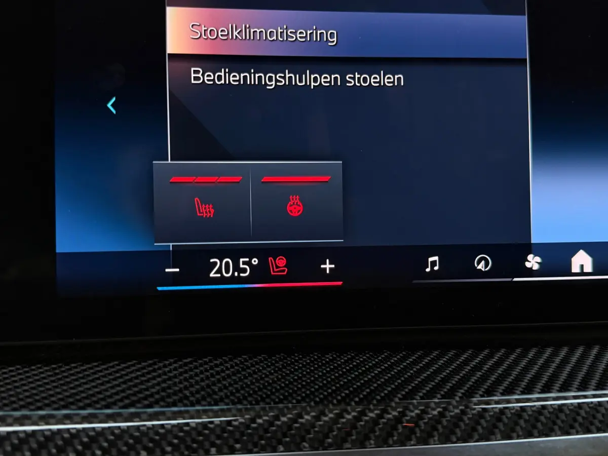 XDrive50e M-SPORT|PANO|H&K|SOFTCLOSE|HuD|360 CAMERA|MEMORY|KEYLESS|TREKHAAK|22INCH|489PK|BOMVOL!
