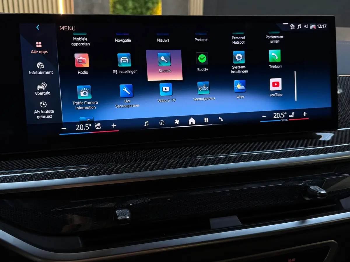 XDrive50e M-SPORT|PANO|H&K|SOFTCLOSE|HuD|360 CAMERA|MEMORY|KEYLESS|TREKHAAK|22INCH|489PK|BOMVOL!