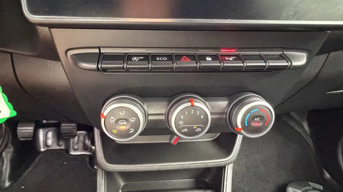 1.5 DCI 55KW 75PK EURO 6 NAVIGATIE/ AIRCO/ CRUISE CONTROL/ PARKEERSENSOREN/ 100% DEALERONDERHOUDEN