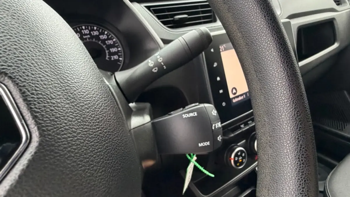 1.5 DCI 55KW 75PK EURO 6 NAVIGATIE/ AIRCO/ CRUISE CONTROL/ PARKEERSENSOREN/ 100% DEALERONDERHOUDEN