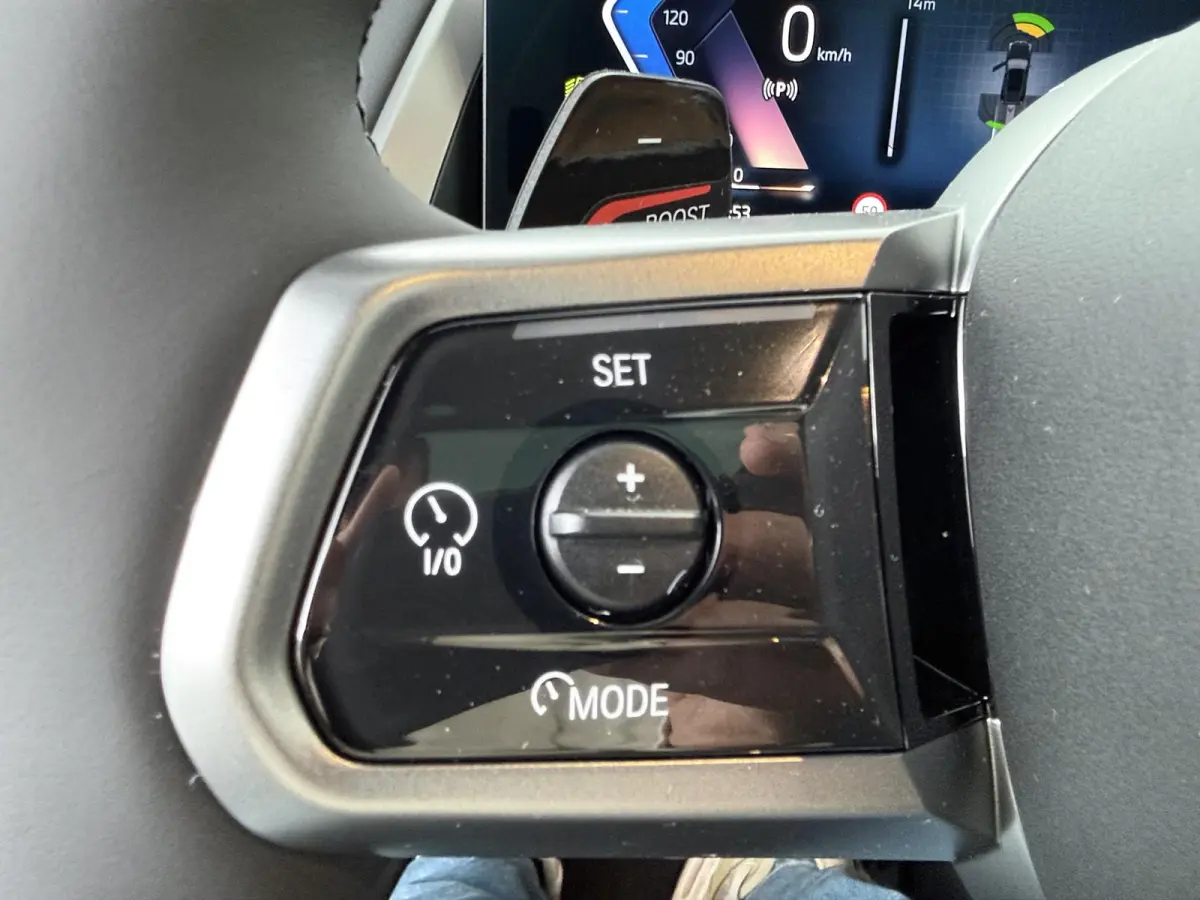 30e xDrive | M Sport Pro | Premium Pack |